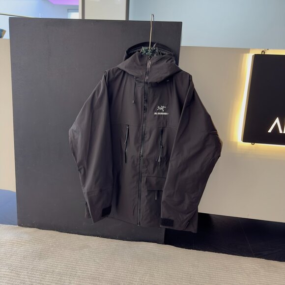 ARC'TERYX JIL SANDER GORE-TEX JACKET - Picture 3 of 6